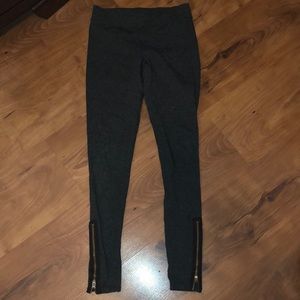American Eagle High Rise grey leggings